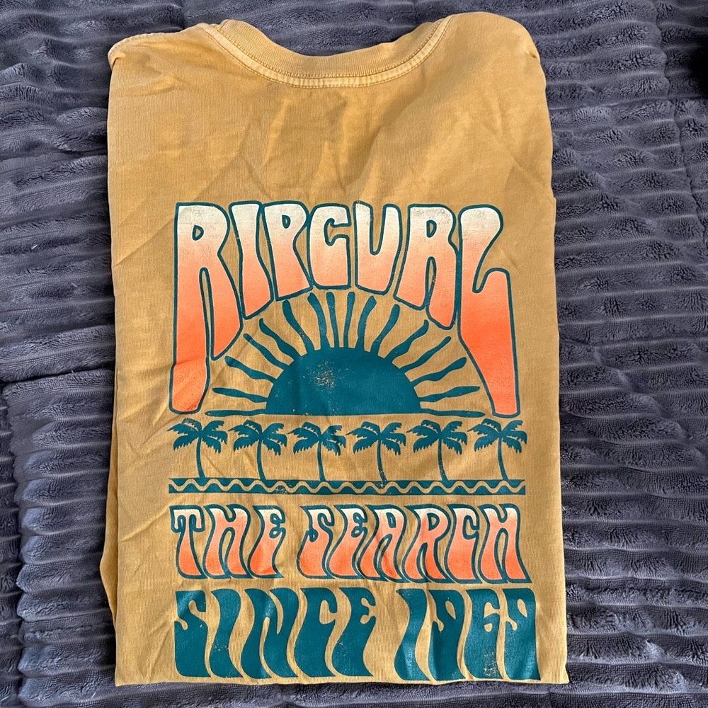 Ripcurl T shirt